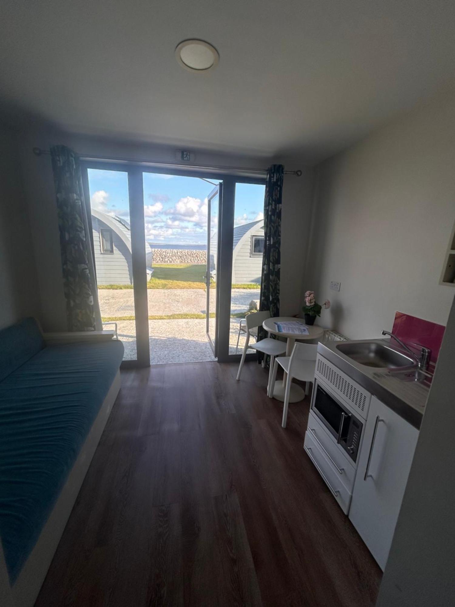 Aran Islands Camping & Glamping Kilronan  Extérieur photo