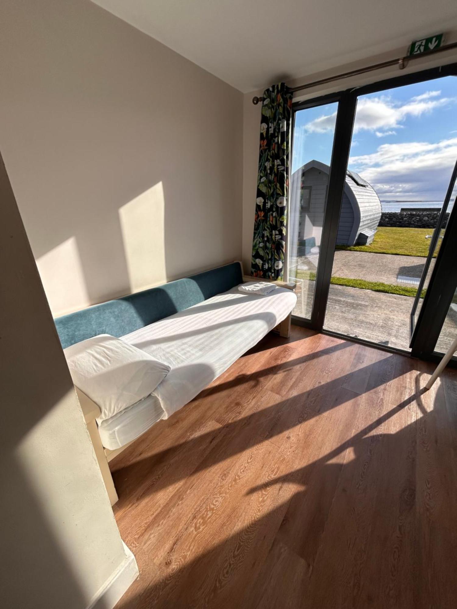 Aran Islands Camping & Glamping Kilronan  Extérieur photo