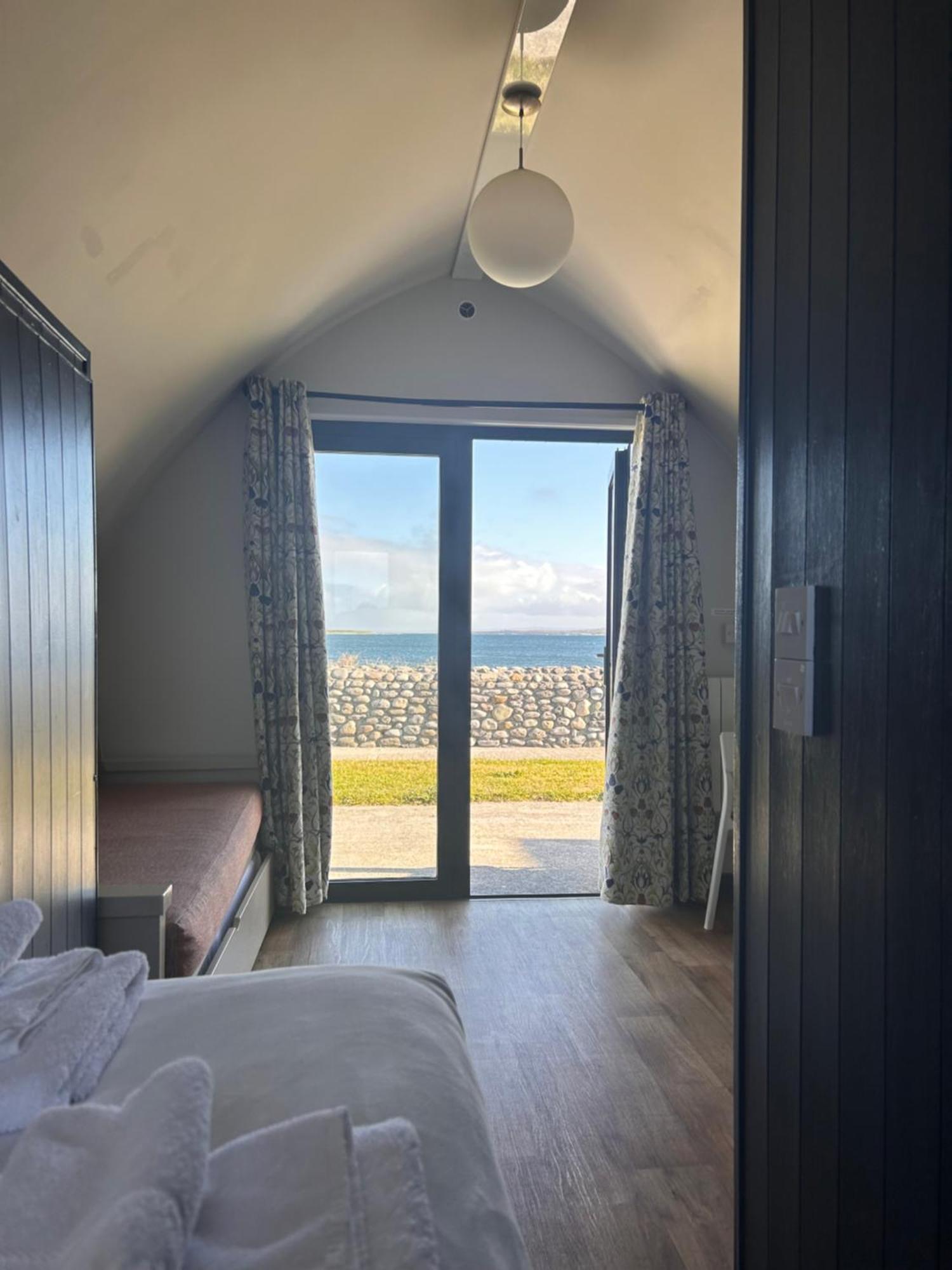Aran Islands Camping & Glamping Kilronan  Extérieur photo