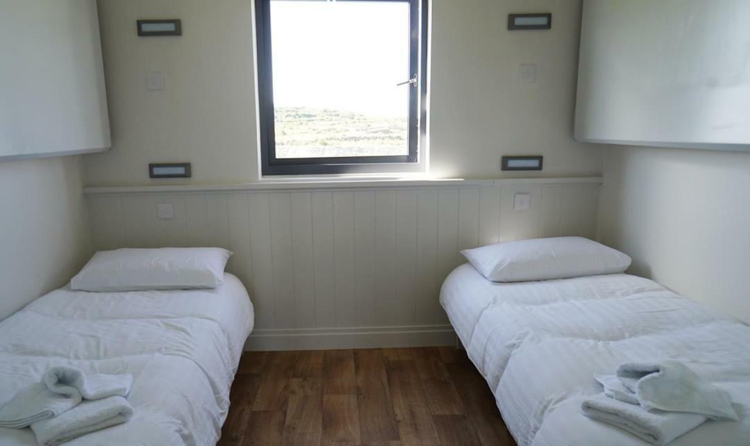 Aran Islands Camping & Glamping Kilronan  Extérieur photo